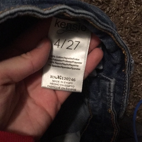 Capris - Picture 3 of 4